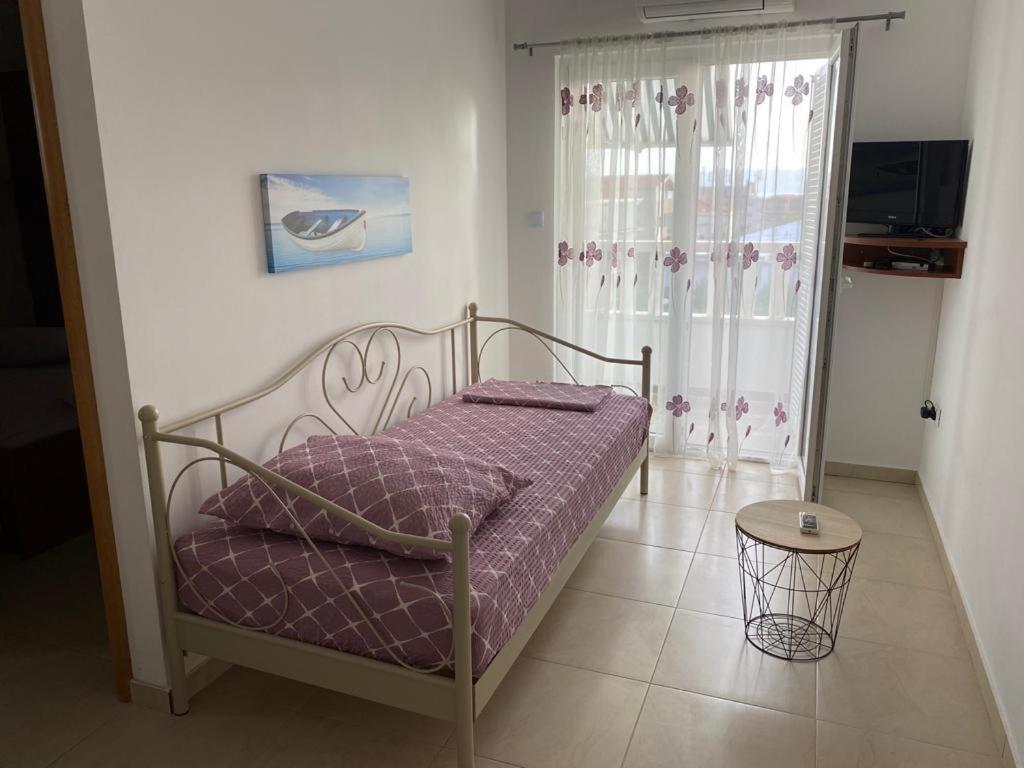 Apartmani Znaor Baška Voda Eksteriør bilde
