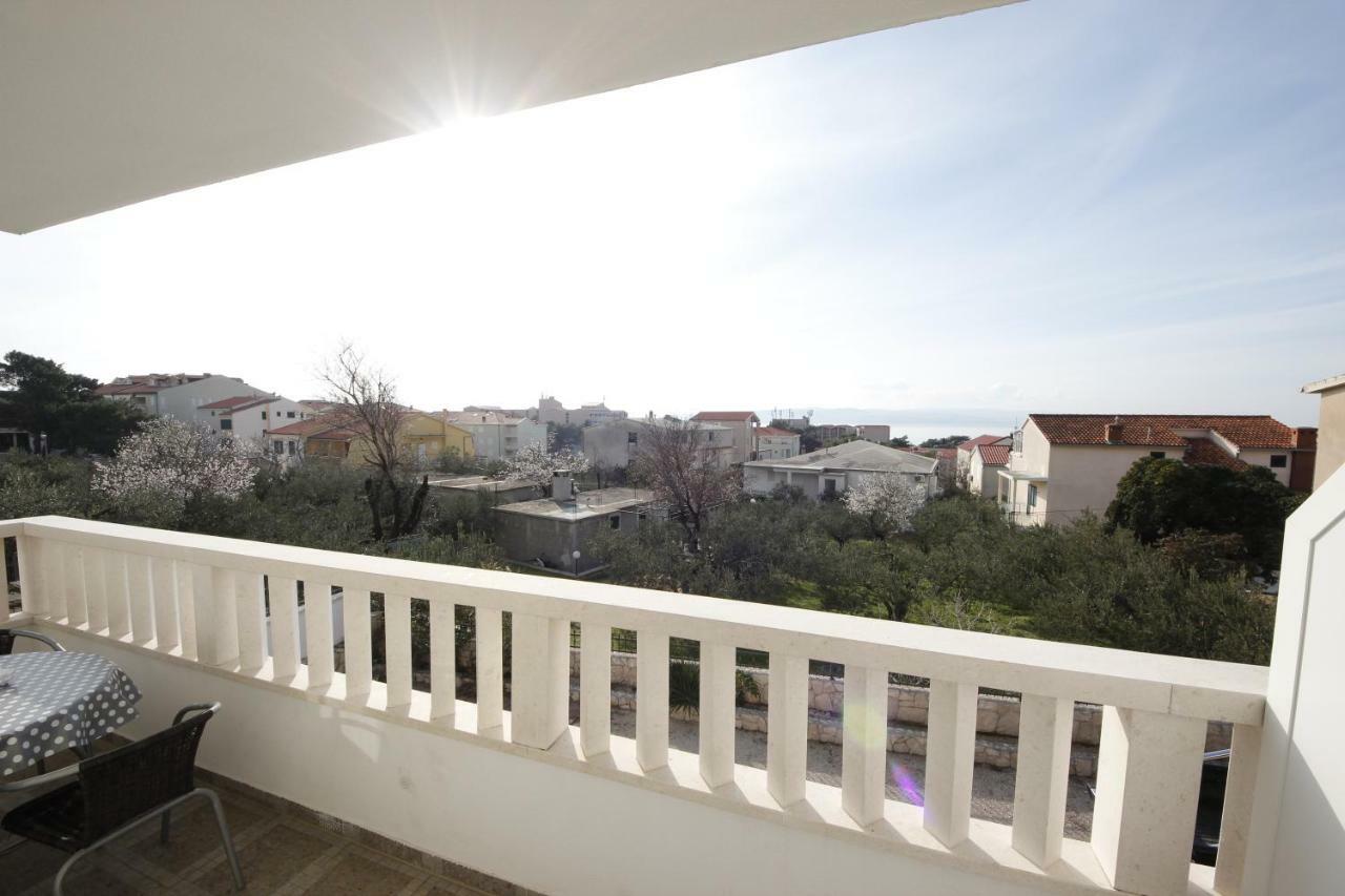 Apartmani Znaor Baška Voda Eksteriør bilde